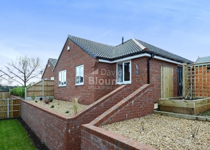 3 Bed Detached Bungalow for Sale in Crown Green