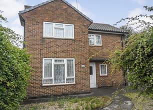 3 Bed Detached House for Rent on Stoneyford Road, Sutton in AShfield