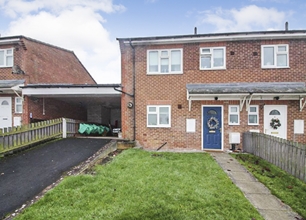 2 Bed Semi-Detached House for Rent in Gosforth Avenue
