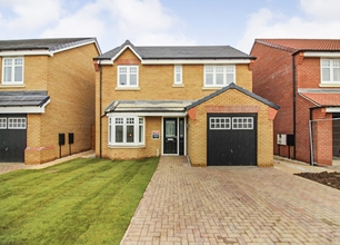 4 Bed Detached House for Rent in Griffon Drive, Hucknall