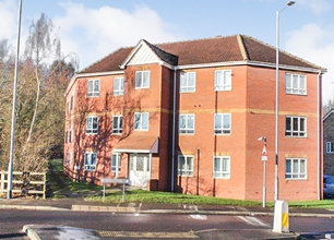 2 Bed Apartment for Rent in Heathfield Way