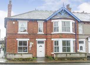 1 Bed Ground Floor Flat for Rent on Urban Road, Kirkby in Ashfield